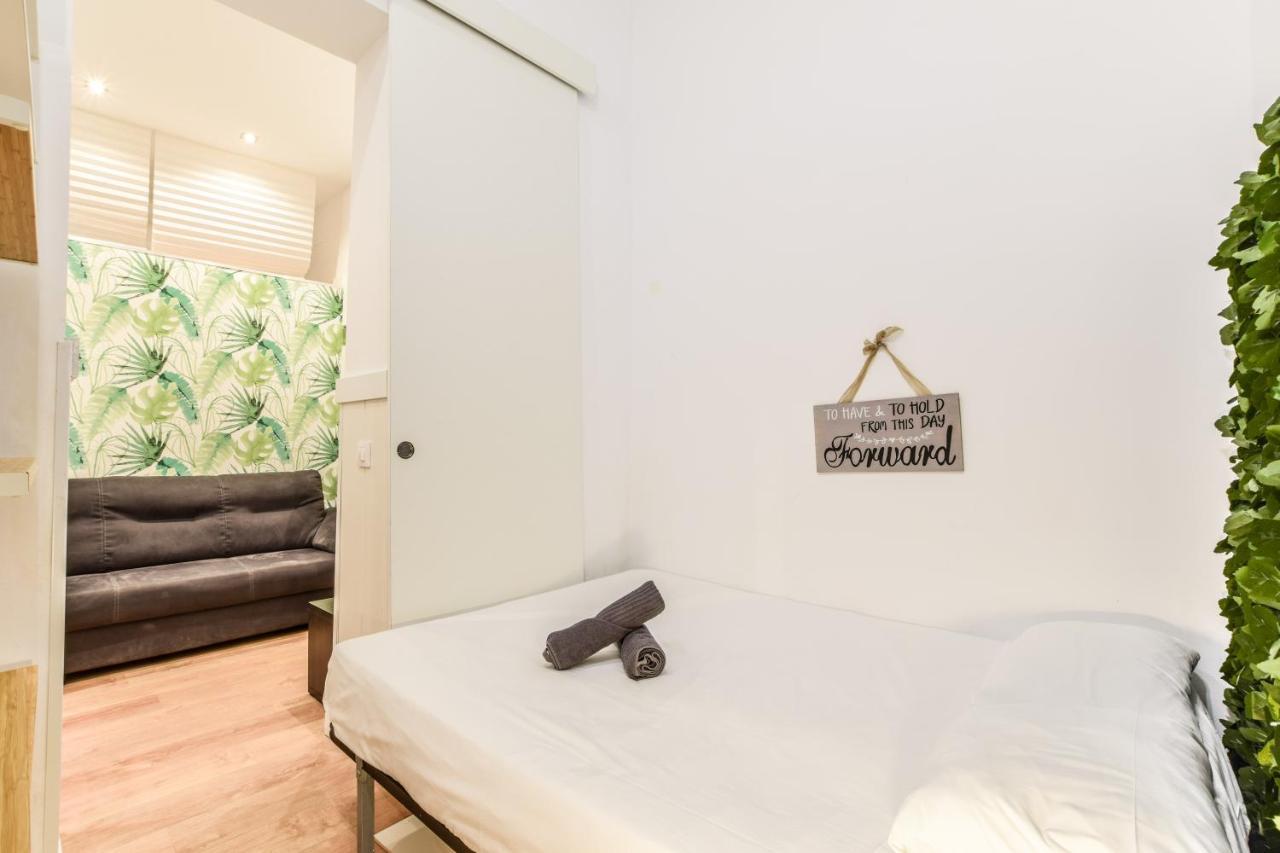 Apartamento Acogedor En El Barrio De Las Letras Apartment Madrid Bagian luar foto